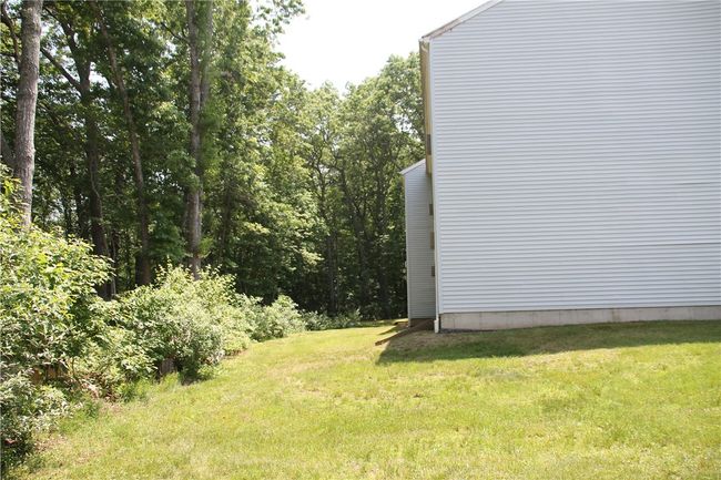 J - 9 Apache Dr, Condo with 2 bedrooms, 1 bathrooms and 2 parking in Westerly RI | Image 18