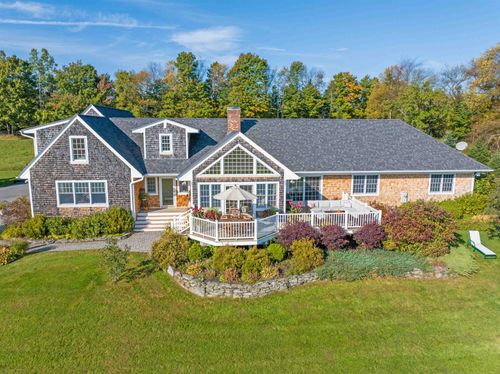 375 East Colebrook Road, Colebrook, NH, 03576 | Card Image