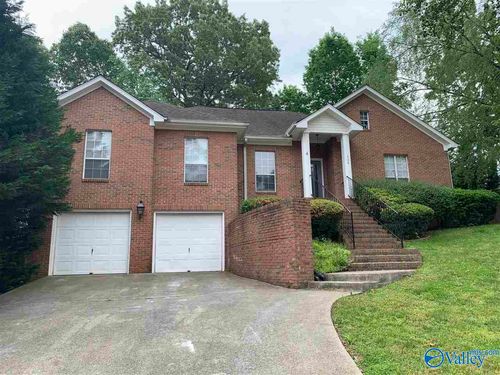 108 Euclid Dr, Madison, AL, 35758-7916 | Card Image
