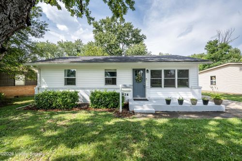 826 W Larkspur Dr, Jeffersonville, IN, 47130 | Card Image