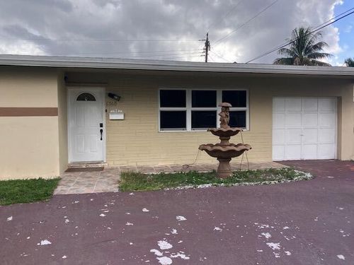 6760 Nw 25th Ct, Sunrise, FL, 33313-2149 | Card Image