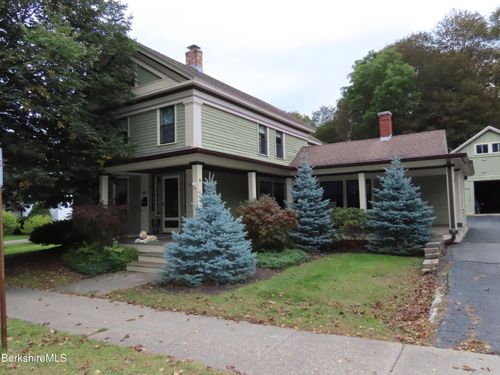 9 Summer St, Adams, MA, 01220 | Card Image