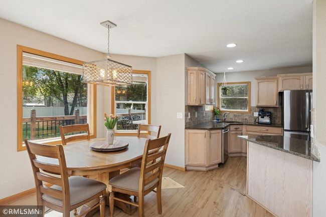 11_28942DawsonAve_92_KitchenDiningRoom_Large.jpg | Image 6