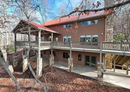 469 Myers Rd, Brasstown, NC, 28902-8738 | Card Image