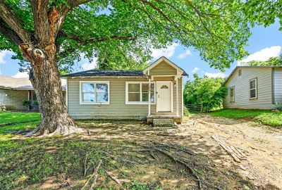 View of front of home | Image 1