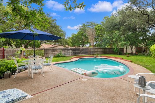 110 Kettle Cv, Universal City, TX, 78148-5505 | Card Image
