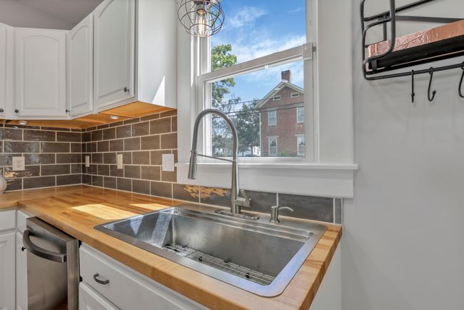 127 W Main St, House other with 4 bedrooms, 3 bathrooms and null parking in Amanda OH | Image 21