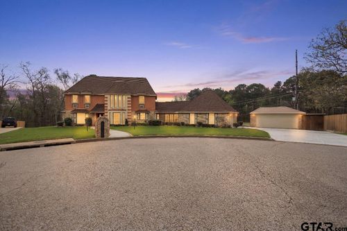 1102 Richwood St., Longview, TX, 75604 | Card Image