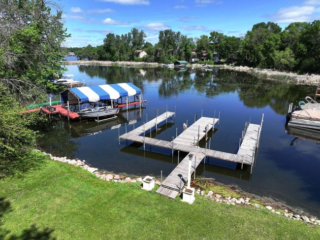 116 ft of lakeshore | Image 45