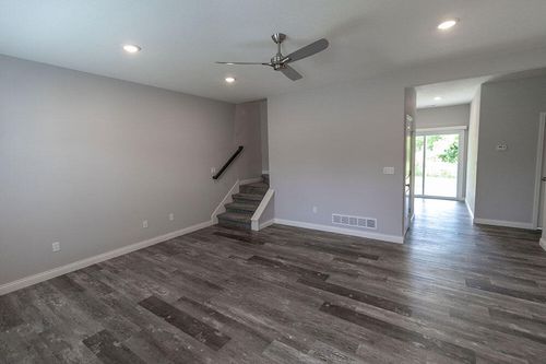 2801 Amberwood Ct, COLUMBIA, MO, 65203-4734 | Card Image