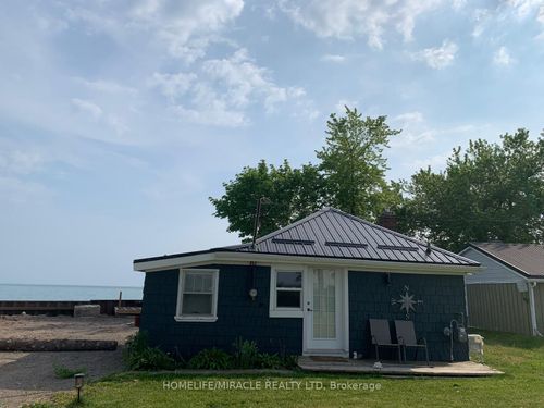 18222 Erie Shore Dr, Blenheim, ON, N0P1A0 | Card Image