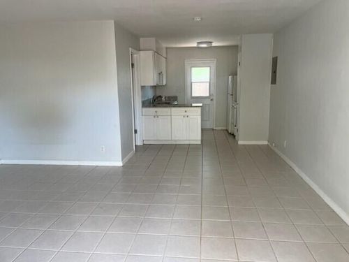 4-1129 Ne 17th Ter, Fort Lauderdale, FL, 33304-2476 | Card Image
