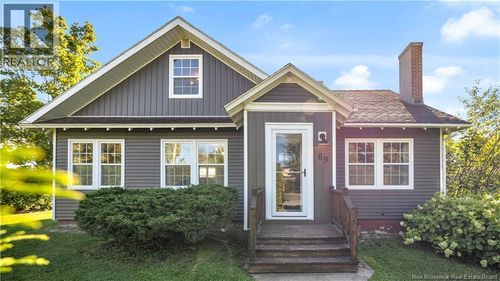 69 Main St, St. Stephen, NB, E3L1Z8 | Card Image