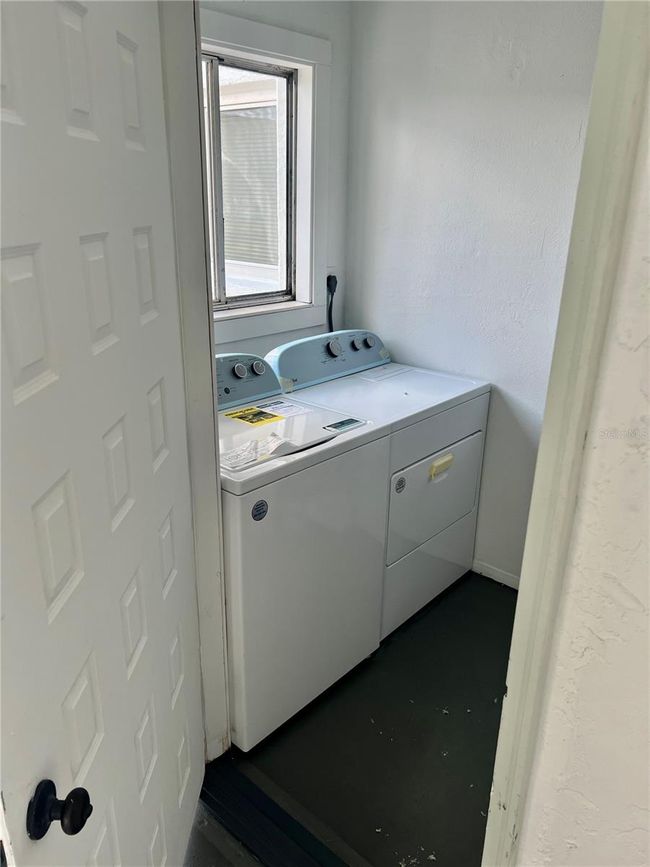 B101 - 146 Boundary Blvd, Condo with 2 bedrooms, 2 bathrooms and null parking in Rotonda West FL | Image 7
