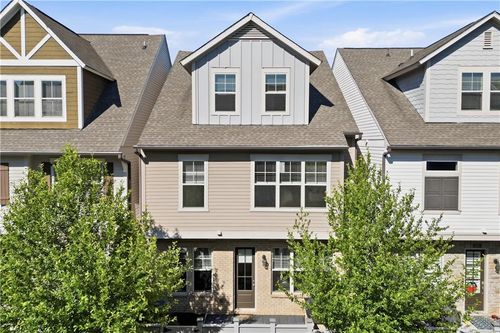 1025 Moorewood Ln Se, Smyrna, GA, 30080-1993 | Card Image