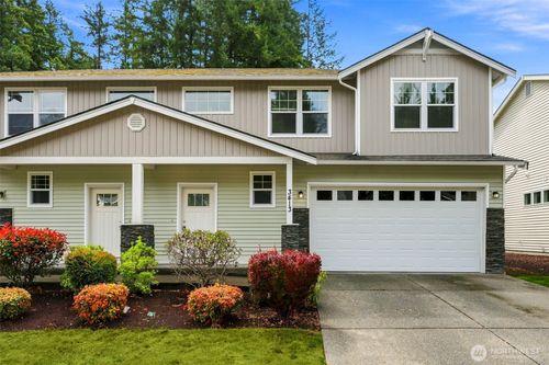 3413 6th Ave Nw, Olympia, WA, 98502-2578 | Card Image