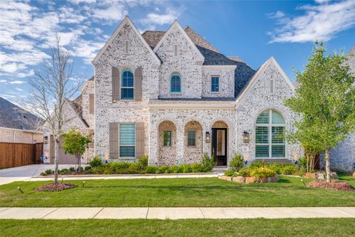 616 Saddle Crest Dr, Aubrey, TX, 76227-5145 | Card Image