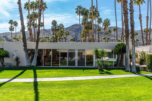 93 Westlake Cir, Palm Springs, CA, 92264-5538 | Card Image