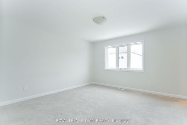 522 Branch St, House attached with 3 bedrooms, 3 bathrooms and 2 parking in Ottawa ON | Image 15