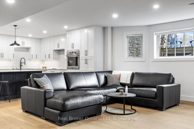 740494 Sideroad 3, House other with 6 bedrooms, 4 bathrooms and 8 parking in Chatsworth ON | Image 21