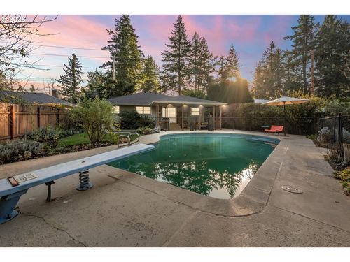 12699 Se Harold St, Portland, OR, 97236 | Card Image