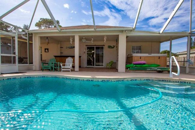 1019 Se Euclid Ln, House other with 3 bedrooms, 2 bathrooms and null parking in Port St Lucie FL | Image 34