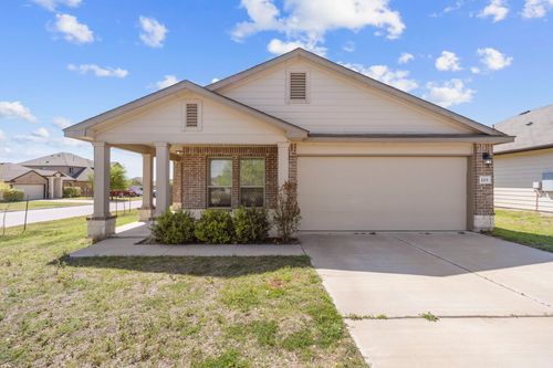 101 Plata Ln, Jarrell, TX, 76537-2002 | Card Image