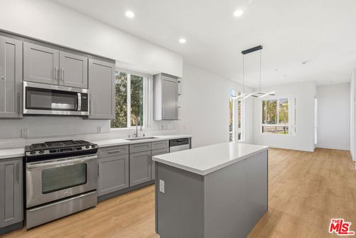 120-12920 Runway Rd, Los Angeles, CA, 90094-2312 | Card Image