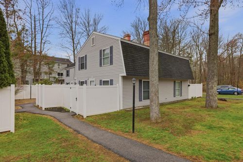 4-4 Hemlock Frst, Dover, NH, 03820-4481 | Card Image