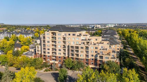 3203-24 Hemlock Crescent Sw, Calgary, AB, T3C2Z1 | Card Image