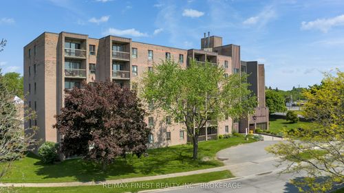 301-17 Eldon Hall Place, Kingston, ON, K7M7H5 | Card Image