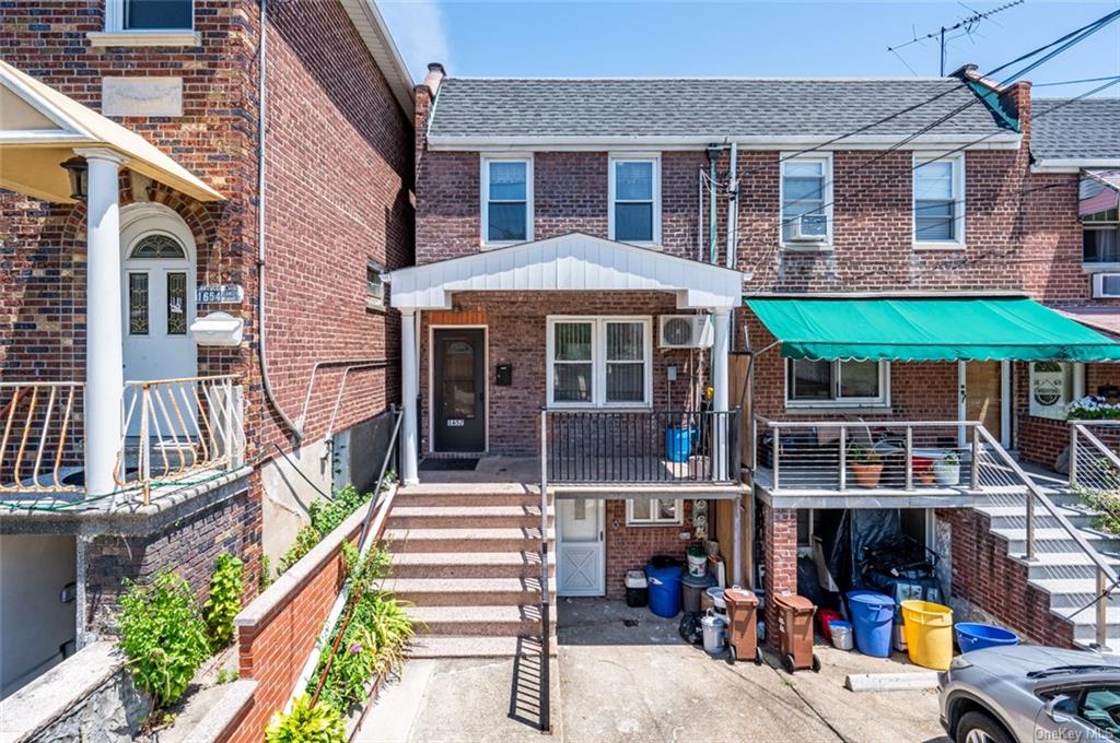 Hering Ave, Bronx, NY 10461