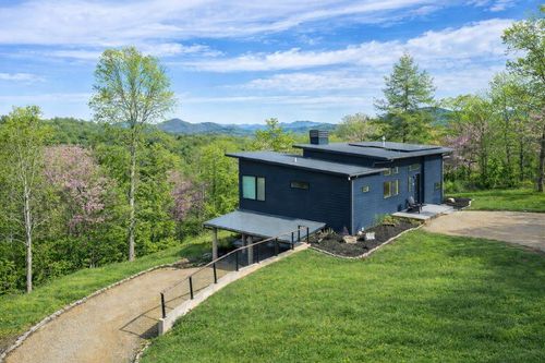 458 Brannon Rdg, Young Harris, GA, 30582-3908 | Card Image