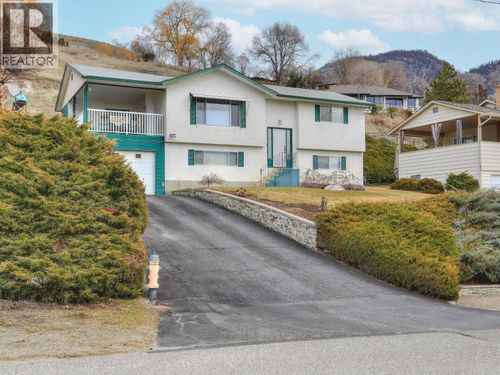 1277 Begley Rd, Kelowna, BC, V1P1K8 | Card Image