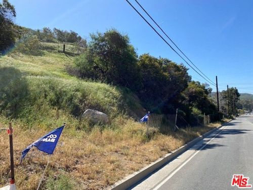 10100 Sunland Blvd, Shadow Hills, CA, 91040-1651 | Card Image