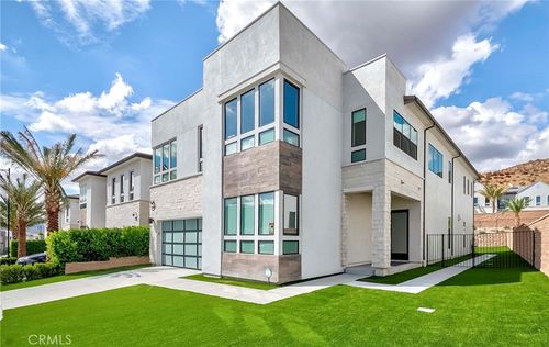 20537 W Overlook Ct, Porter Ranch, CA, 91326-4998 | Card Image