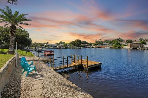 1305 Basswood Dr, Holiday, FL, 34690-6604 | Card Image