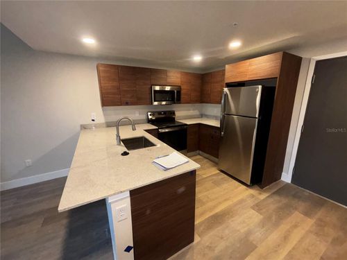 205-4424 S Texas Ave, ORLANDO, FL, 32839 | Card Image
