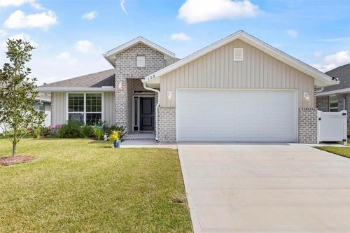 6 Zenoble Pl, Palm Coast, FL, 32164-5228 | Card Image
