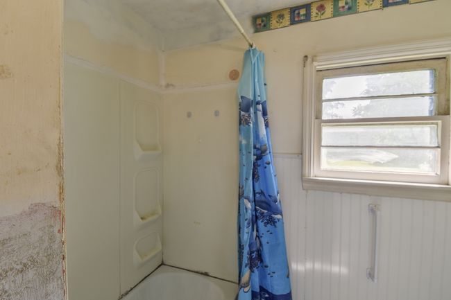 300 S Bentley St, House other with 3 bedrooms, 1 bathrooms and 1 parking in Pontiac IL | Image 18