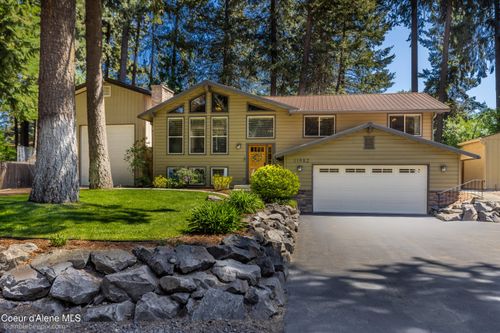 11982 N Emerald Dr, Hayden, ID, 83835-9424 | Card Image