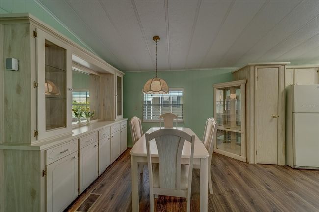 148 Gull Aire Blvd, House other with 2 bedrooms, 2 bathrooms and null parking in OLDSMAR FL | Image 12
