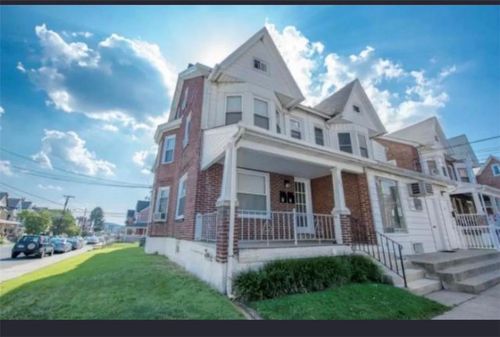 1st-floor-102 N 4th St, Emmaus, PA, 18049-2717 | Card Image