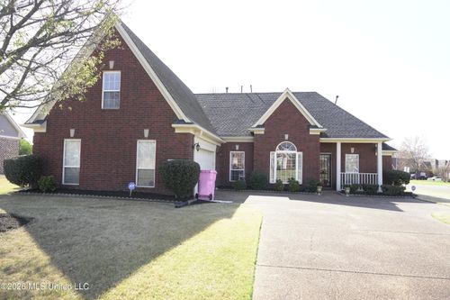8493 Cross Over Road, Southaven, MS, 38672 | Card Image