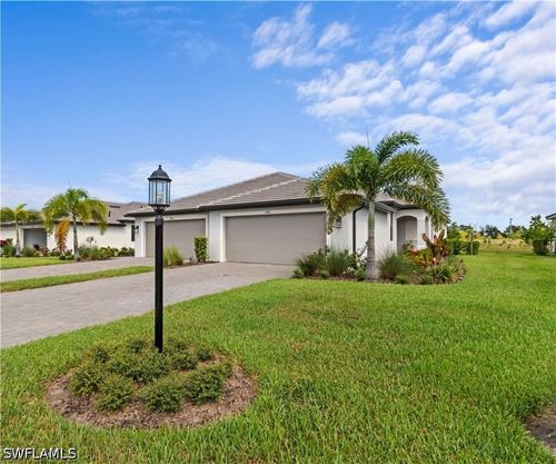 19512 Hinkley Dr, Estero, FL, 33928-2764 | Card Image