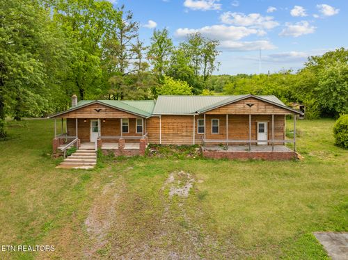 8466 Shut In Gap Rd, Spring City, TN, 37381-7050 | Card Image