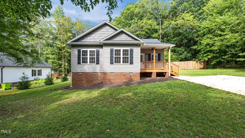 604 E Oakwood St, Mebane, NC, 27302-3345 | Card Image