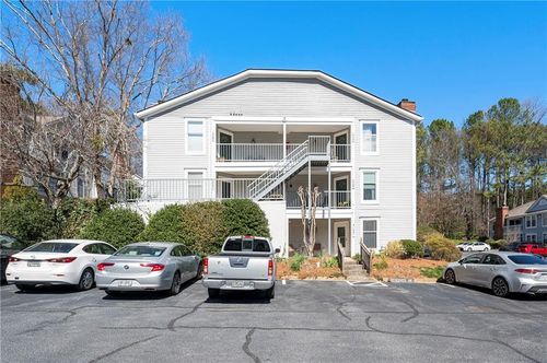 1321 Keys Lake Dr Ne, Brookhaven, GA, 30319-4140 | Card Image
