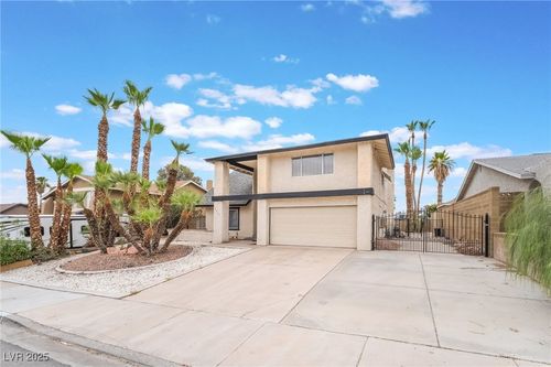 4269 Cartegena Way, Las Vegas, NV, 89121-6501 | Card Image