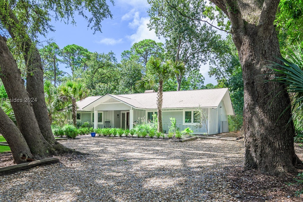 Donax Rd, Hilton Head Island, SC 29928